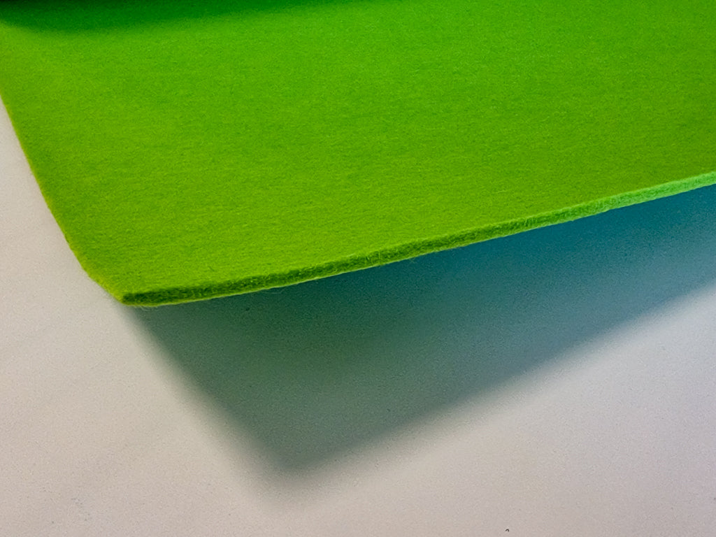 3 mm thick Bright Green Polyester Felt – 100 cm Width | By the Meter