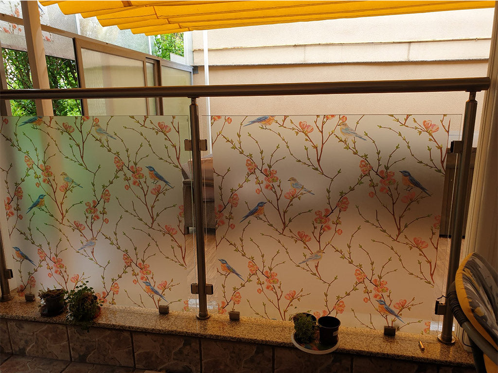 Self-adhesive decorative frosted window film Veneciano with branches and birds