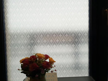 Self-adhesive decorative frosted window film Baroque with The Florentine Lily pattern