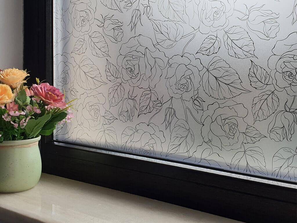 Self-adhesive decorative frosted window film Jaide with black roses pattern